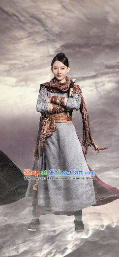 Chinese Drama Guardians of The Ancient Oath Female Civilian Qiu Xiaotong Costume and Headpiece for Women