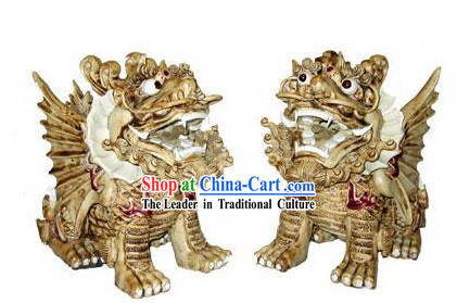 Chinese Shi Wan Porcelain Figurine-White Kylin_couple_