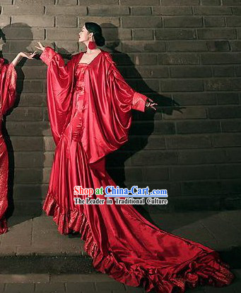 Chinese Classic Red Silk Long Tail Costumes