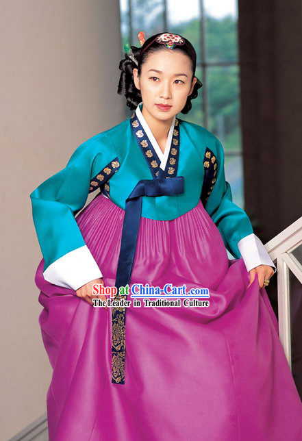 Traditional Korean Hanbok Clothing for Women