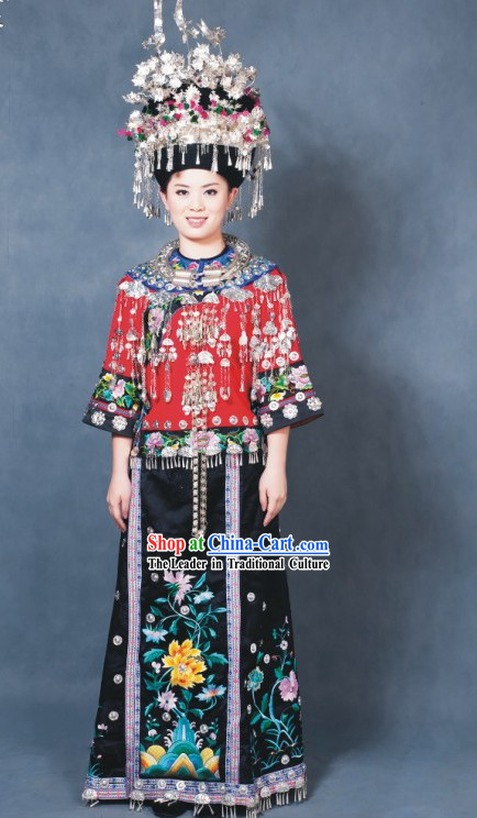 China Miao Nationality Clothes and Hat Complete Set for Celebration