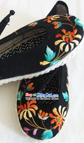 Chinese Handmade Chrysanthemum Embroidery Shoes