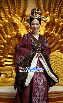 Han Dynasty Empress Hanfu Clothing and Headwear for Women