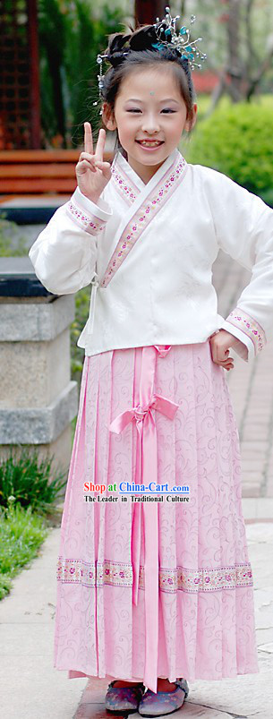 Ancient Chinese Tang Dynasty Clothing for Kids