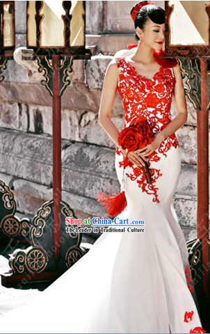 2013 New Design Romantic White Long Tail Wedding Dress