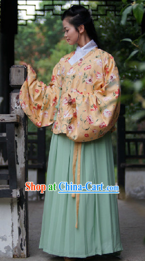 Ancient Chinese Ming Dynasty Jacket and Skirt for Women