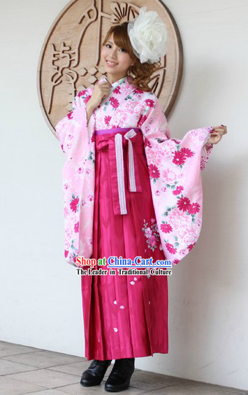 Traditional Japanese Pink Kimono Set for Women
