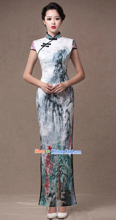 Traditional Chinese Wash Drawing Cheongsam for Professional Koto Performance