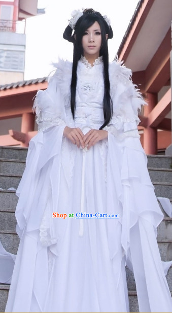 Ancient Chinese White Feather Angel Guzhuang Hanfu Costumes and Hair Accessories Complete Set