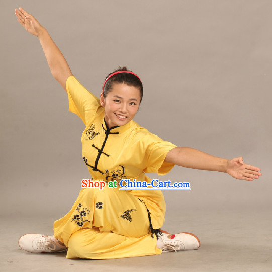 Short Sleeves Yellow Color Silk Martial Arts Competition Suit