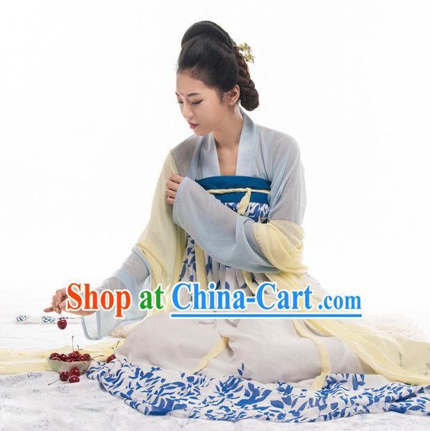Tang Dynasty Oriental Hanfu Dress for Women