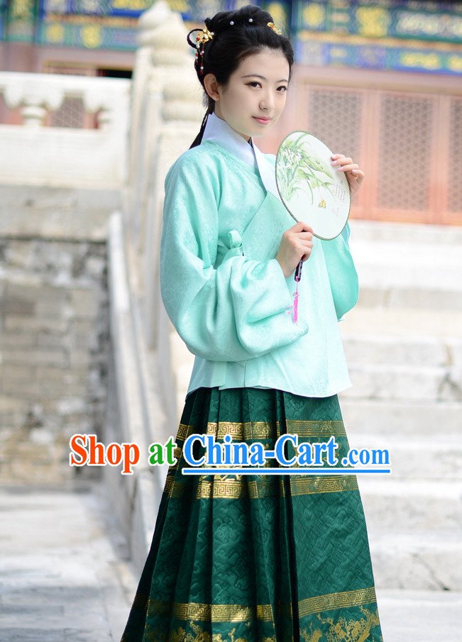 Song Dynasty Lady Clothing