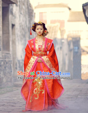 Chinese Tang Dynasty Beauty Wedding Dress Classic Costume Dresses Clothing Clothes Garment Outfits Suits and Hair Jewelry Complete Set for Women