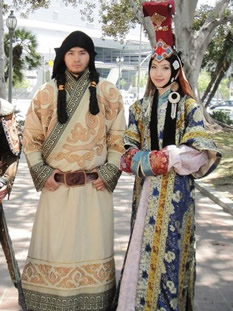 Mongolian Clothing