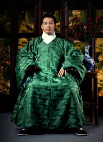 China Classical Ming Dynasty Hanfu Garment for Men