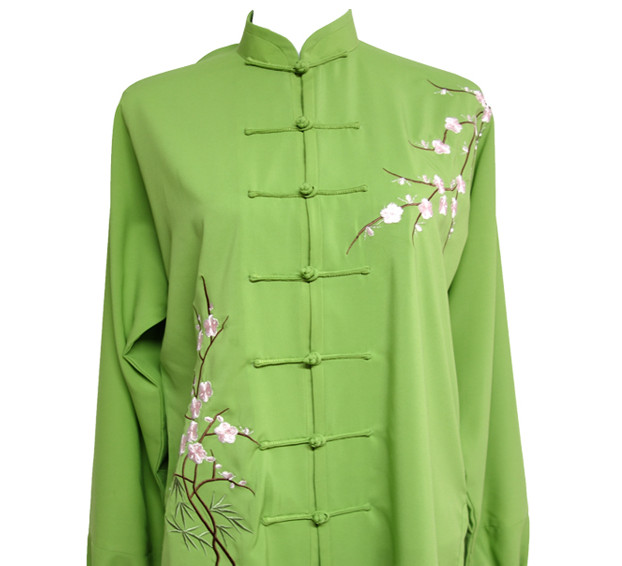 Top China Light Green Plum Blossom Embroidered Flower Taiji Suits