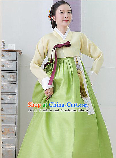 Top Korean Female Clothing Complete Set