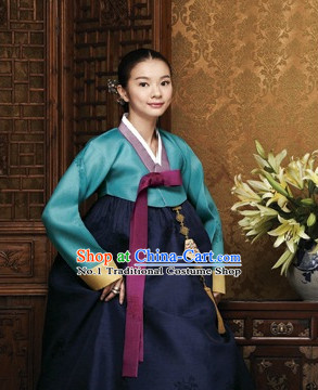 Traditional Korean Custom Made Special Day Customized Hanbok Costumes Complete Set for Ladies