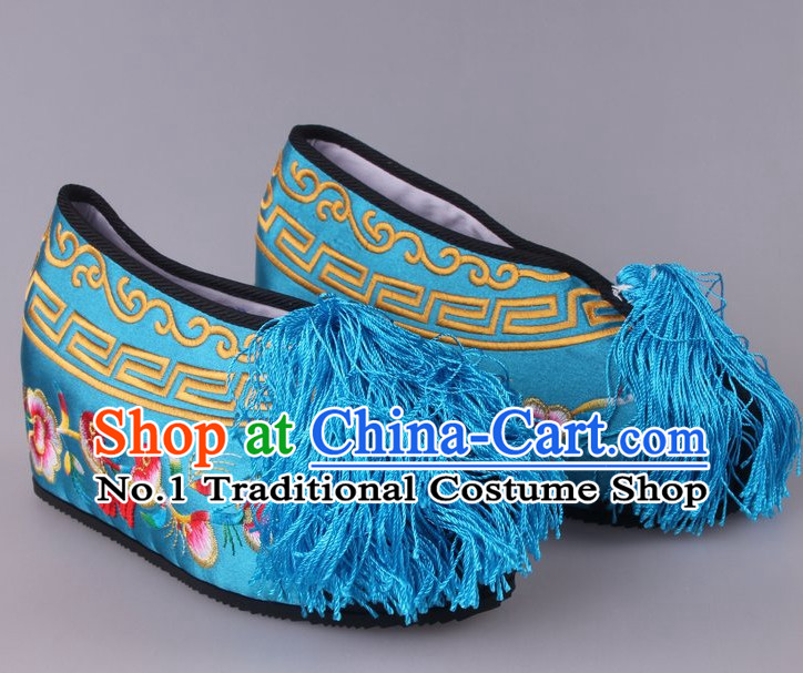 Chinese Beijing Opera Hua Dan Hua Tan Embroidered Flower Shoes for Women