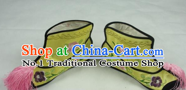 Chinese Peking Opera Embroidered Boots for Ladies