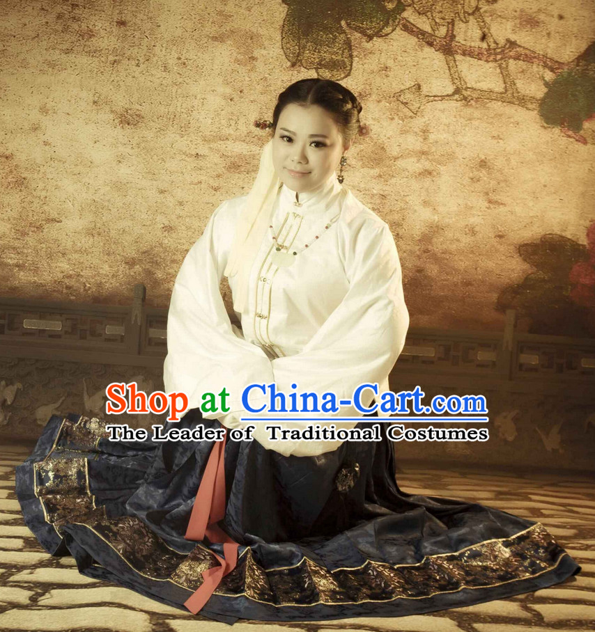 Chinese Classic Ming Dynasty Clothes for Women