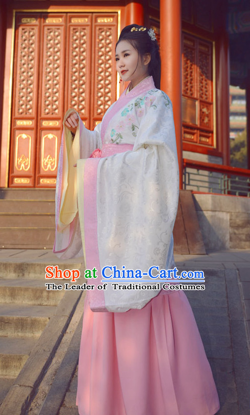 Ancient Chinese Ming Dynasty Beauty Embroidered Garment and Hair Jewelry Complete Set for Women
