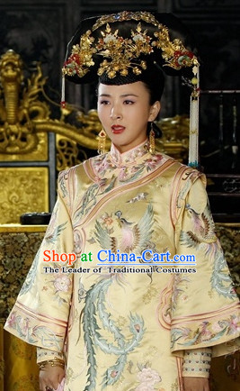 Qing Dynasty Chinese Embroidered Empress Robe and Headwear Complete Set for Women