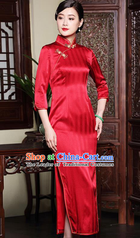 Asian Republic of China Young Lady Retro Plated Buttons Red Silk Cheongsam, Traditional Chinese Wedding Qipao Tang Suit Dress for Women