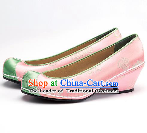 Traditional Korean National Wedding Embroidered Shoes, Asian Korean Hanbok Bride Embroidery Pink Satin Shoes for Women