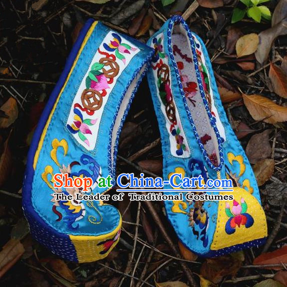 Traditional Chinese Ancient Princess Blue Cloth Shoes Embroidered Shoes, China Handmade Embroidery Peony Hanfu Shoes for Women