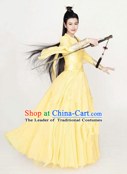 Ancient Chinese Swordsman Elegant Yellow Costumes Han Dynasty Clothing for Women