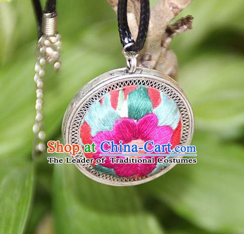 Traditional Chinese Miao Nationality Crafts, Hmong Handmade Miao Silver Embroidery Flowers Round Pendant, Miao Ethnic Minority Black Rope Necklace Accessories Pendant for Women