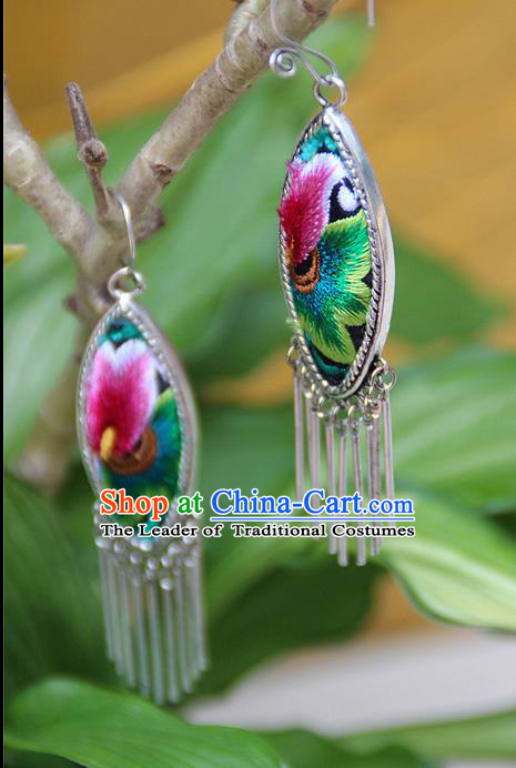 Traditional Chinese Miao Nationality Crafts, Hmong Handmade Miao Silver Embroidery Flowers Tassel Earrings, Miao Ethnic Minority Eardrop Accessories Ear Pendant for Women