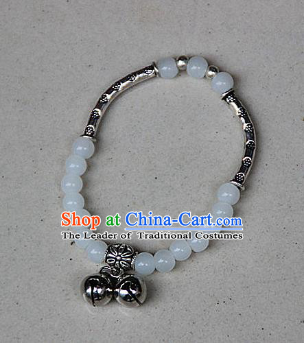 Traditional Chinese Miao Nationality Crafts Jewelry Accessory Bangle, Hmong Handmade Miao Silver White Beads Bracelet, Miao Ethnic Minority Double Bells Bracelet Accessories for Women