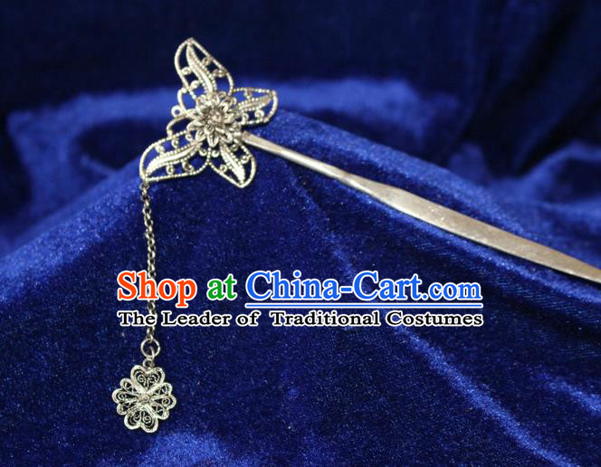 Traditional Chinese Miao Nationality Crafts Jewelry Accessory Classical Hair Accessories, Hmong Handmade Miao Silver Butterfly Palace Lady Tassel Hair Sticks Hair Claw, Miao Ethnic Minority Hair Fascinators Hairpins for Women