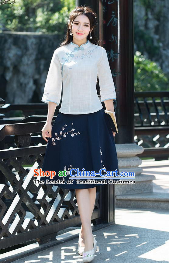 Traditional Ancient Chinese National Pleated Skirt Costume, Elegant Hanfu Embroidery Wintersweet Flowers Blue Skirt, China Tang Suit Bust Skirt for Women