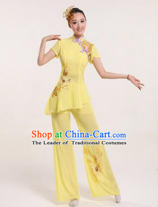 Traditional Chinese Yangge Fan Dancing Costume, Folk Dance Yangko Costume Drum Dance Classic Dance Yellow Clothing for Women