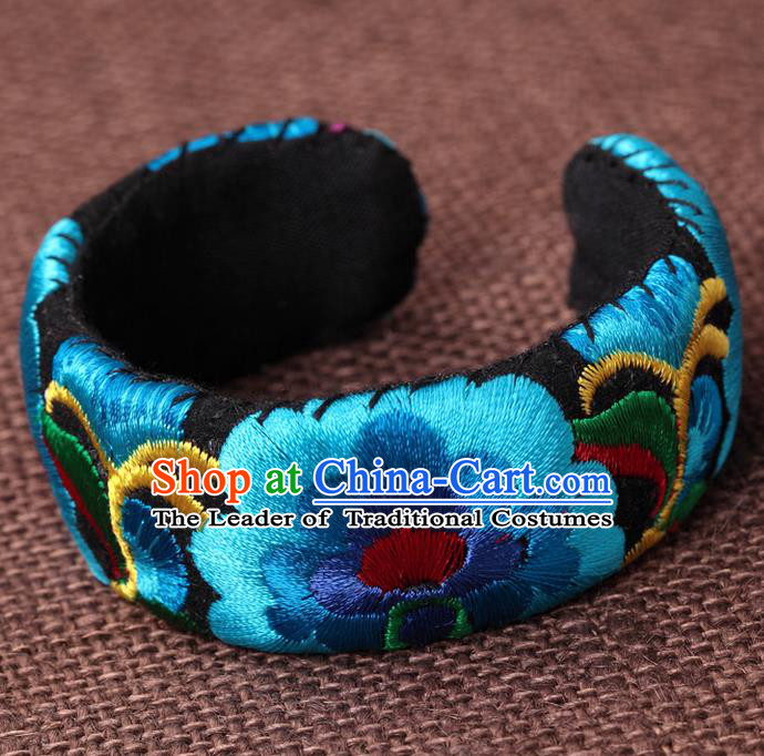 Traditional Chinese Miao Nationality Crafts, Hmong Handmade Miao Silver Embroidery Blue Bracelet, Miao Ethnic Minority Bangle Accessories for Women
