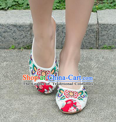 Traditional Chinese Shoes, China Handmade Embroidered White Slippers Shoes, Ancient Princess Shoes for Women