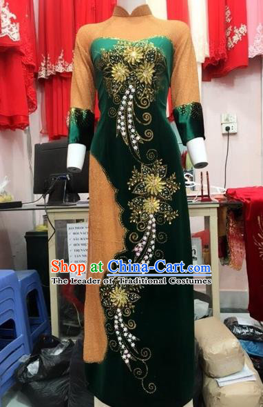 Traditional Top Grade Asian Vietnamese Costumes Classical Manual Embroider Full Dress, Vietnam National Ao Dai Dress Catwalks Debutante Atrovirens Pleuche Qipao for Women