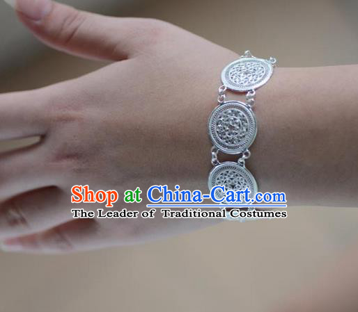 Traditional Handmade Chinese Miao Nationality Ancient Classical Bracelets Accessories Hmong Sliver Chain Bracelet for Women