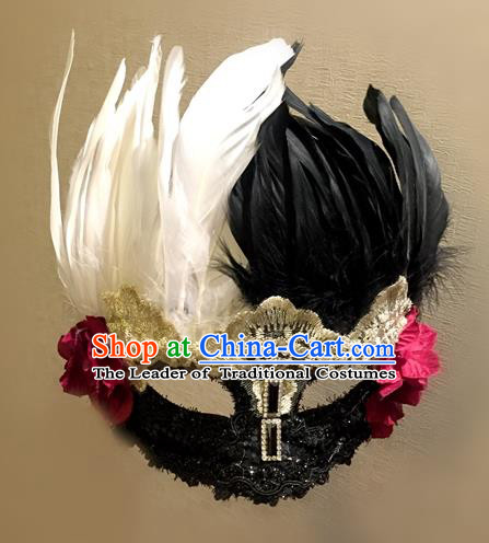Top Grade Chinese Theatrical Traditional Ornamental White and Black Feather Mask, Brazilian Carnival Halloween Occasions Handmade Vintage Lace Mask for Women