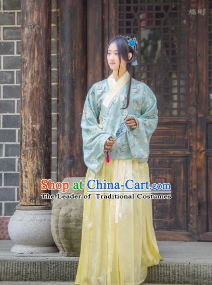 Traditional Chinese Ming Dynasty Imperial Princess Hanfu Costume, China Ancient Dress Palace Princess Peri Printing Clothing for Women