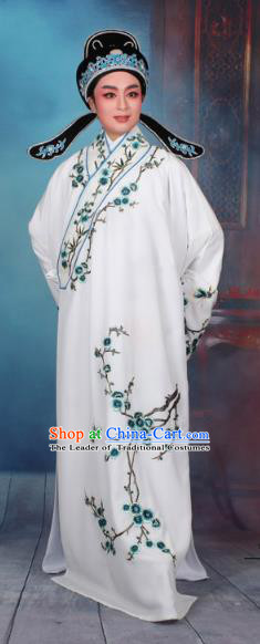 Top Grade Professional Beijing Opera Niche Costume Gifted Scholar White Embroidered Robe, Traditional Ancient Chinese Peking Opera Embroidery Wintersweet Clothing
