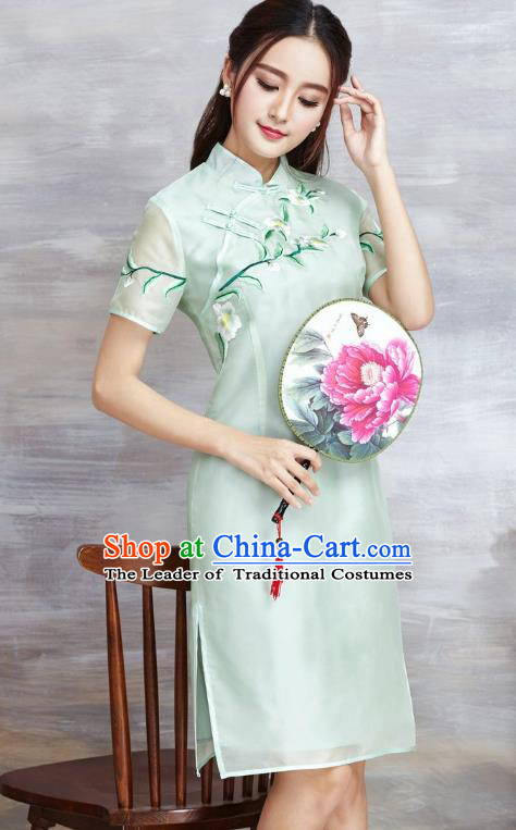 Top Grade Asian Chinese Costumes Classical Embroidery Silk Cheongsam, Traditional China National Plated Buttons Chirpaur Green Qipao for Women