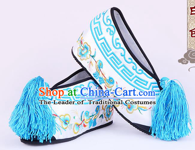 Traditional Beijing Opera Hua Tan Embroidered Shoes Young Lady Princess Shoes, Ancient Chinese Peking Opera Diva White Blood Stained Shoes