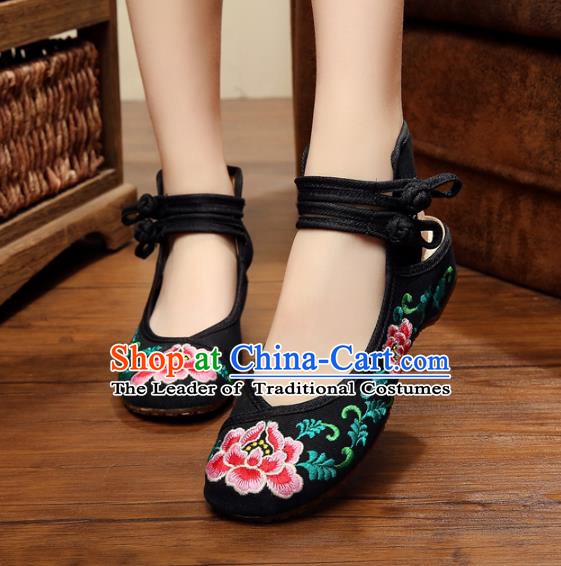 Traditional Chinese National Hanfu Shoes Embroidered Peony Shoes, China Princess Black Embroidery Shoes for Women