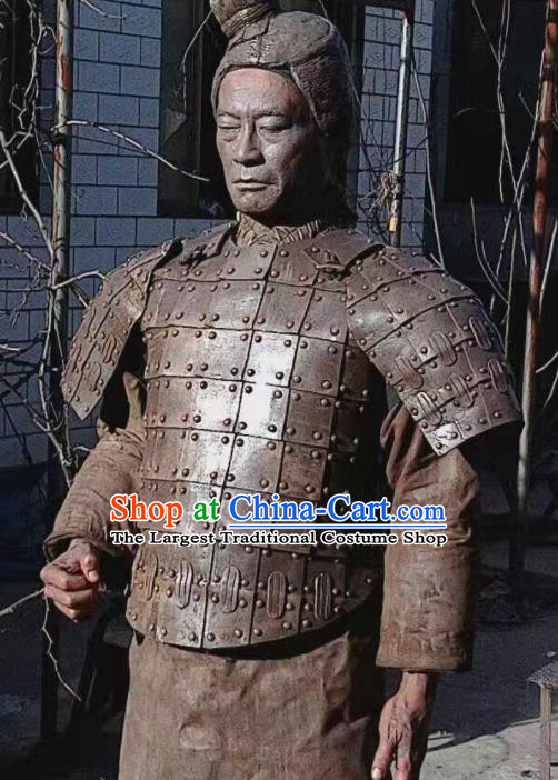 Chinese Traditional Qin Dynasty Terra-Cotta Warriors Costumes Ancient General Helmet and Armour for Men