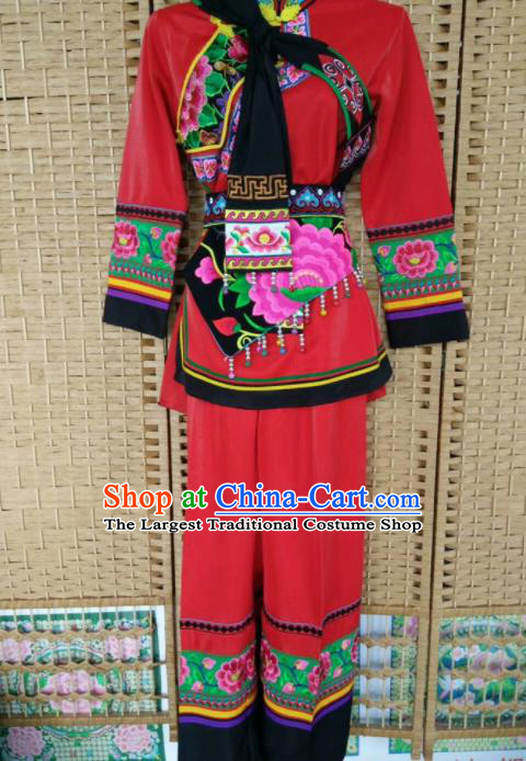 Chinese Traditional National Ethnic Costumes Yi Nationality Embroidered Red Clothing for Women