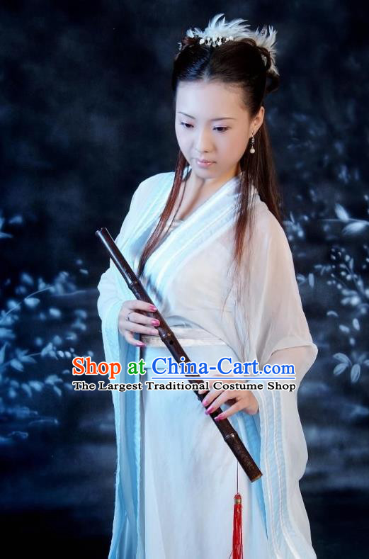 Chinese Ancient Swordswoman Costumes Tang Dynasty Princess White Hanfu Dress for Women